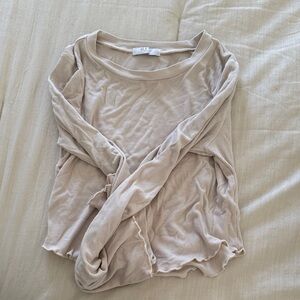Women’s Light Beige Ribbed Long-Sleeve Top - Elegant Everyday Tee